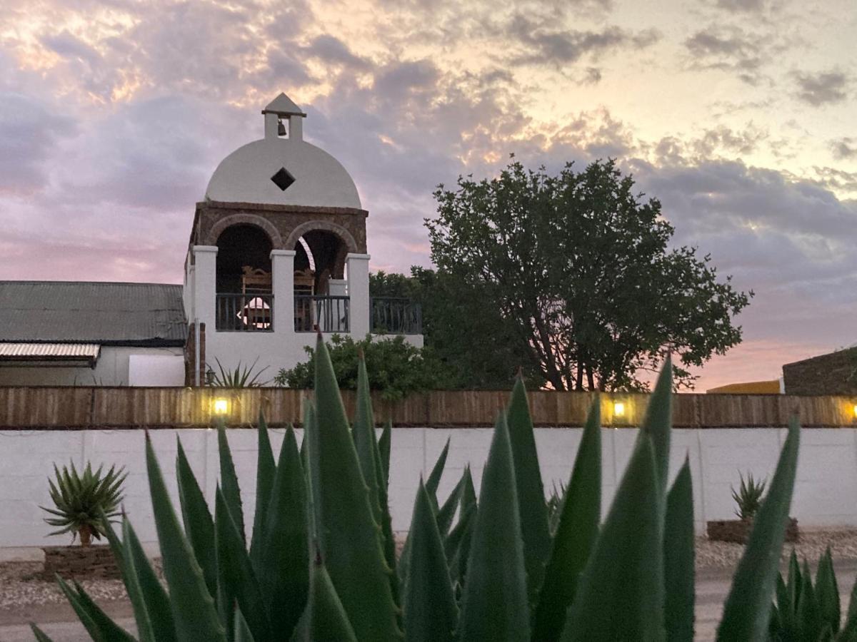 Villa Contessa Beaufort West Exterior photo