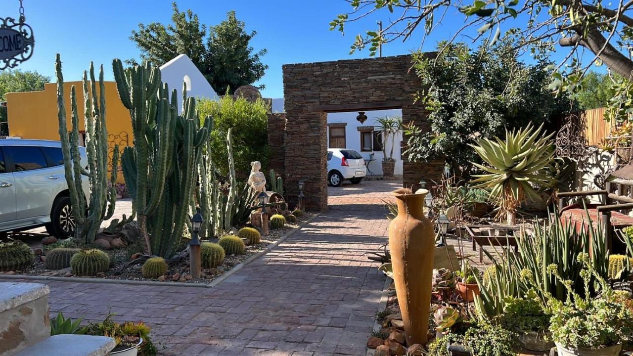 Villa Contessa Beaufort West Exterior photo