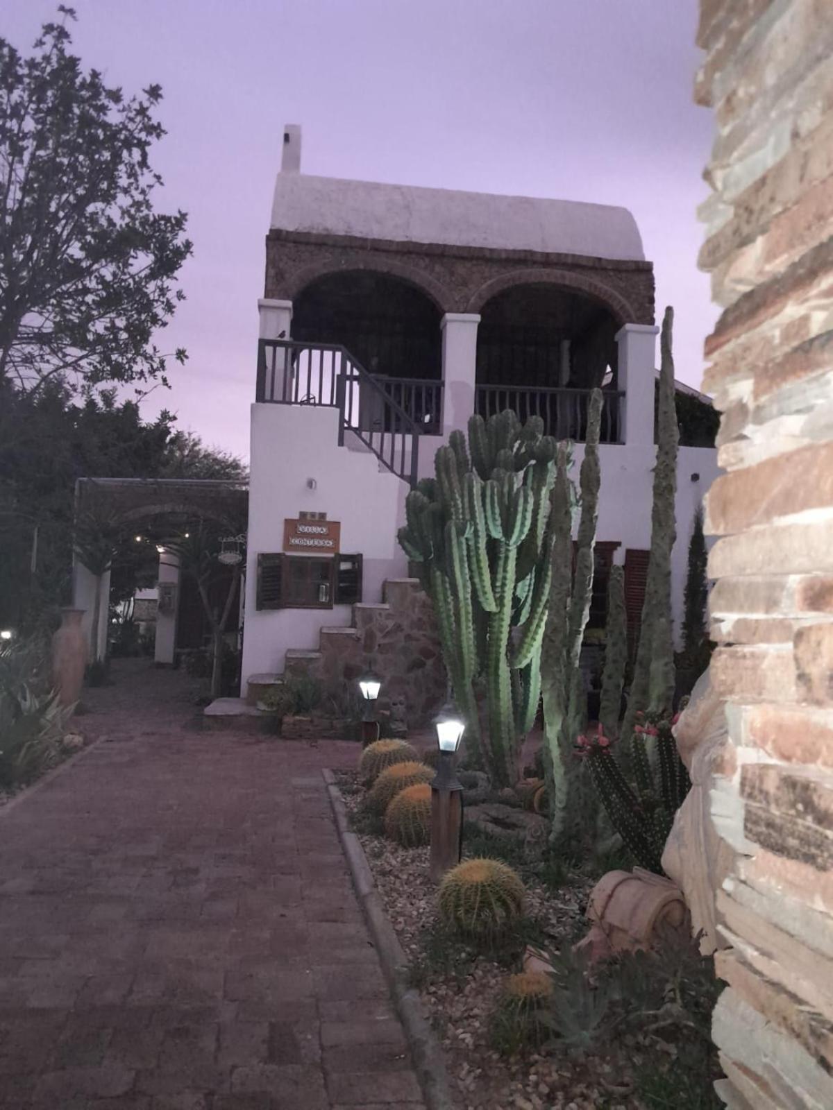 Villa Contessa Beaufort West Exterior photo